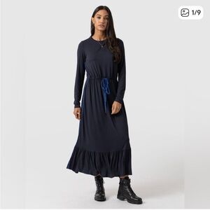 SAINT + SOFIA Meridian Dress Navy Blue Long Sleeve Midi Drawstring Stretch 8